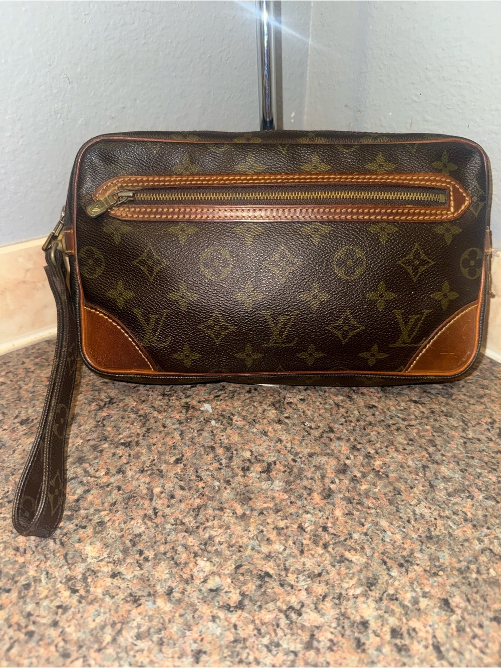 Louis Vuitton vintage Monogram Marly Dragonne GM Clutch Wristlet ✅AUTHENTIC ✅